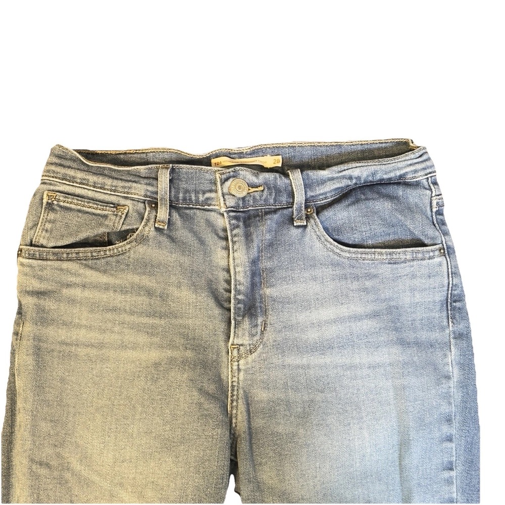 Levi's 724 High Rise Straight Crop Women's Jeans Blue Distressed Denim Size 28 - Picture 2 of 13